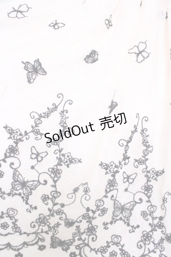 画像3: axes femme / 蝶々刺繍チュールスカート  アイボリーＸ黒 T-25-10-30-035-AX-SK-SA-ZI (3)