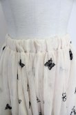 画像4: axes femme / 蝶々刺繍チュールスカート  アイボリーＸ黒 T-25-10-30-035-AX-SK-SA-ZT (4)
