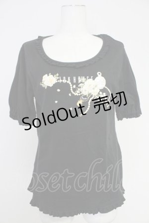 画像: PINK HOUSE / パールネックレスローズプリントカットソー  黒Ｘ白 T-25-10-30-018-LO-TO-SA-ZI