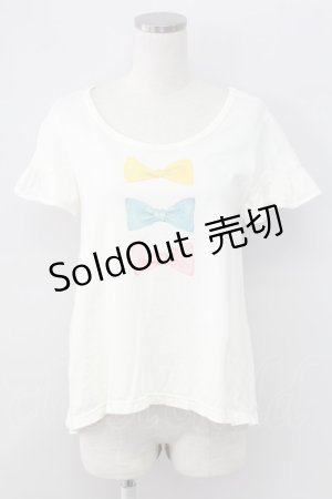画像: Emily Temple cute / 3つリボンプリント半袖カットソー  アイボリー T-25-11-06-005-ET-TO-SA-ZT
