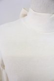 画像3: Emily Temple cute / バックリボンスタンドネックカットソー  アイボリー T-25-11-06-011-ET-TO-SA-ZI (3)
