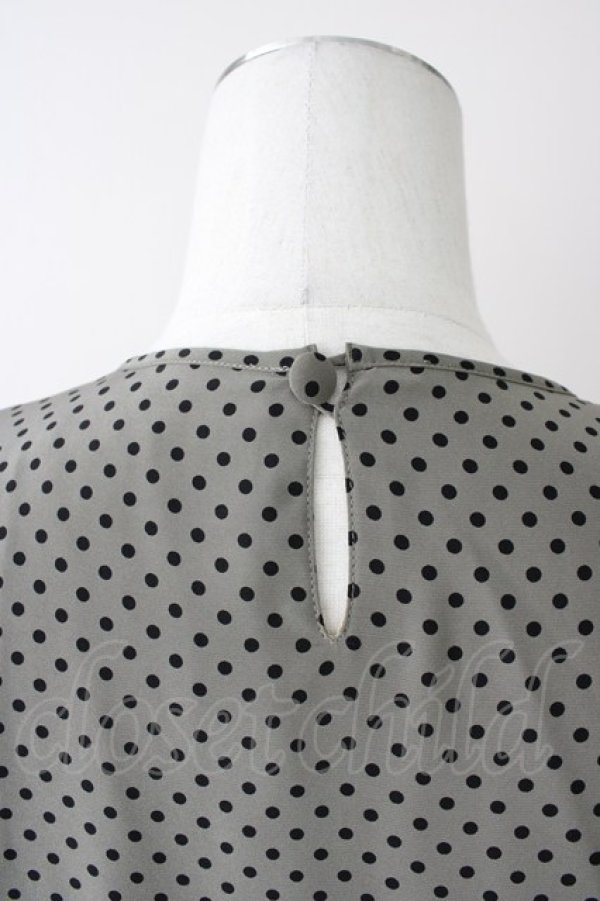 画像3: INGEBORG / フロントリボン半袖ドットワンピース  グレーＸ黒 T-25-11-09-029-LO-OP-SA-ZT384 (3)