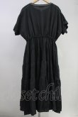 画像2: PINK HOUSE / フロント刺繍半袖ロングワンピース  グレー T-25-11-09-012-LO-OP-SA-ZT509 (2)