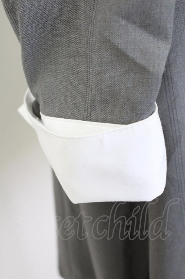 画像5: MIHO MATSUDA / ネクタイ付きワンピース  グレーＸ白 T-25-11-14-019-GO-OP-SA-ZT (5)