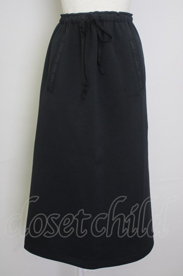 画像1: INGEBORG / ジャージ風スカート  黒 T-25-11-20-026-LO-SK-SA-ZT426 (1)