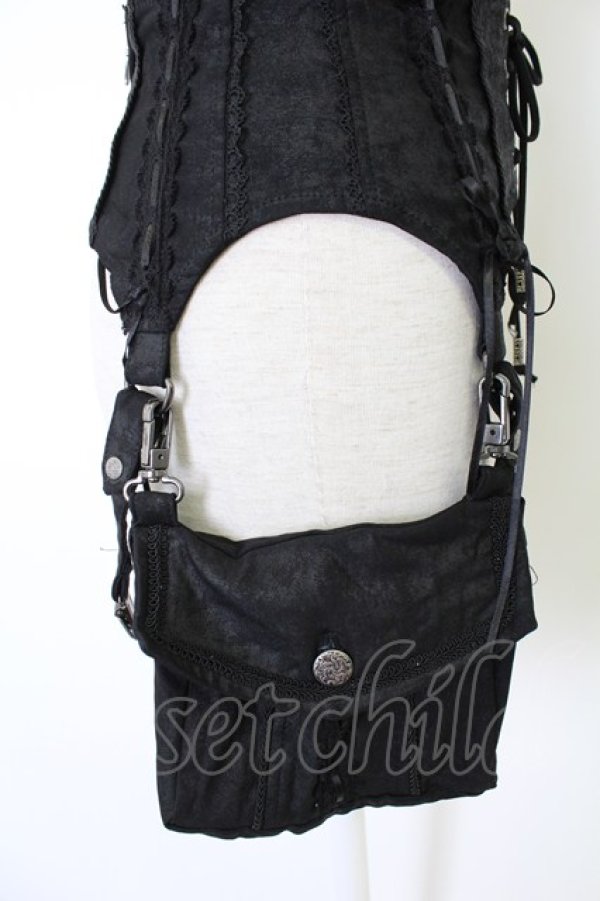 画像3: Ozz oneste / ポケットフラップコルセット風ベルト  黒 T-25-11-21-032-OO-ZA-SA-ZI (3)