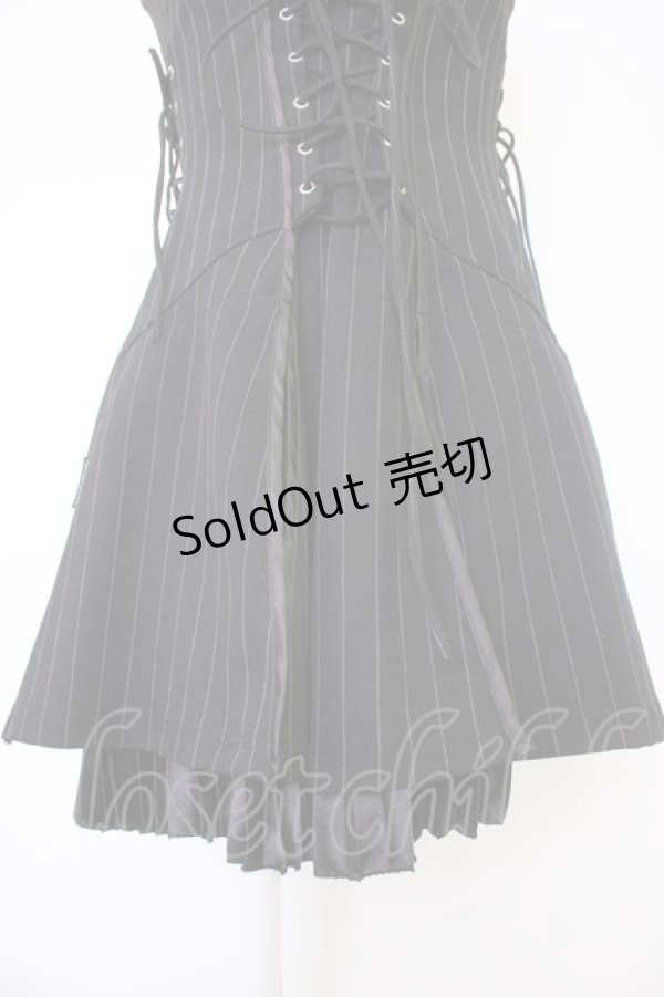 画像4: Ozz oneste / ストライプサイド編み下げビスチェジャンパースカート  黒Ｘ白 T-25-11-21-024-OO-OP-SA-ZI (4)