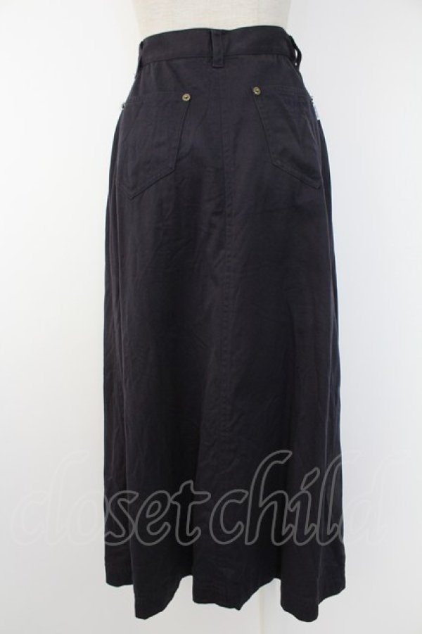 画像2: INGEBORG / ロゴワッペンスカート  ネイビー T-25-11-28-029-LO-SK-SA-ZI (2)