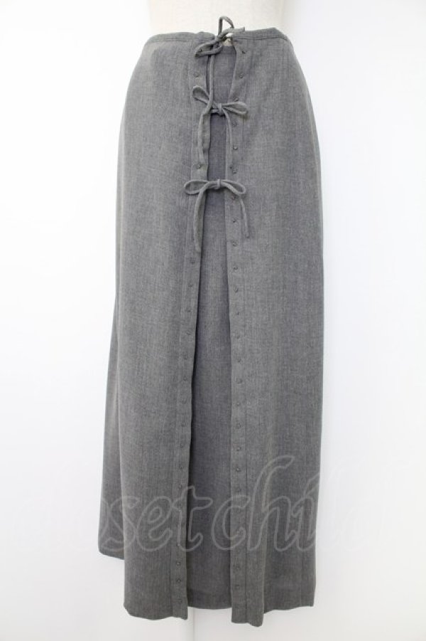 画像1: INGEBORG / フロントリボンスカート  グレー T-25-11-28-026-LO-SK-SA-ZI (1)