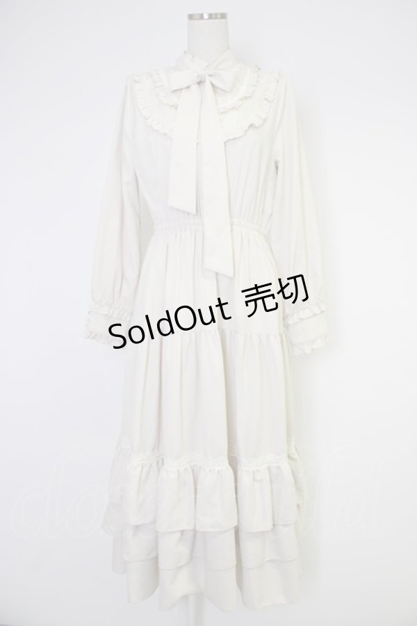 画像1: axes femme / 20th/クラシカルワンピース  ベージュ T-25-12-03-026-AX-BL-SA-ZI (1)