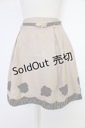 画像: axes femme POETIQUE / 薔薇ベロア刺繍ミニスカート  ブラウン T-25-12-03-035-AX-SK-SA-ZI