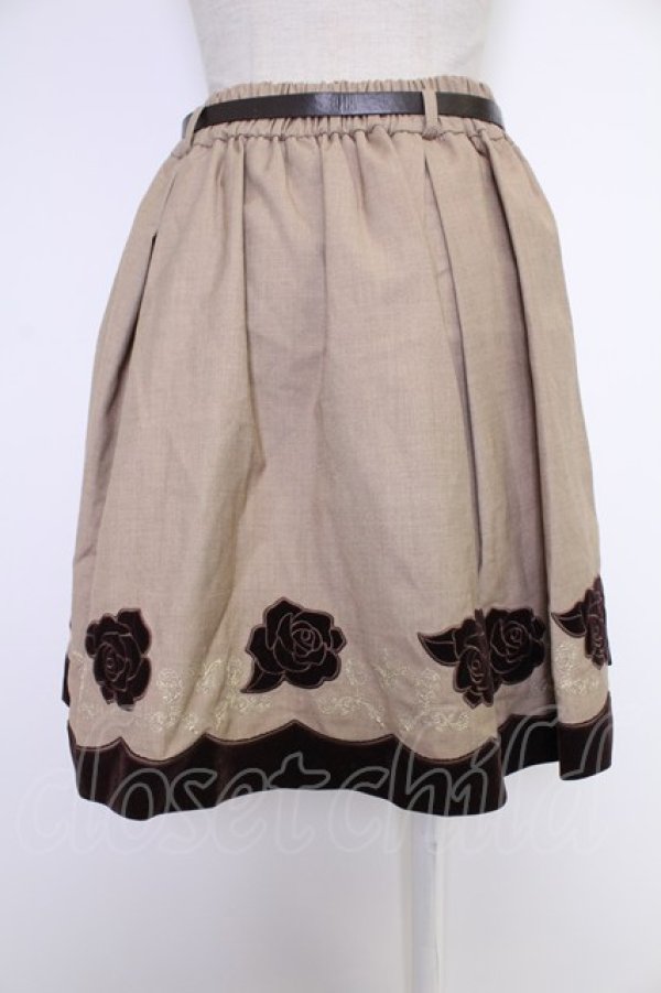 画像2: axes femme POETIQUE / 薔薇ベロア刺繍ミニスカート  ブラウン T-25-12-03-035-AX-SK-SA-ZT (2)