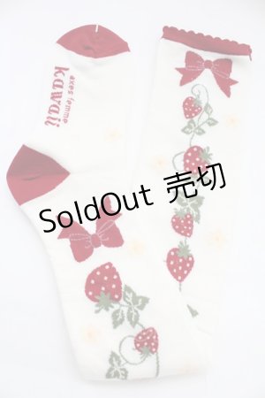 画像: axes femme kawaii / いちご柄オーバーニー  ホワイト T-25-12-04-005-AX-ZA-SA-ZT