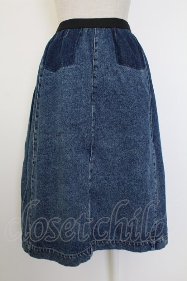 画像2: INGEBORG / 前釦デニムスカート  インディゴ T-25-12-07-028-LO-SK-OW-ZT453 (2)