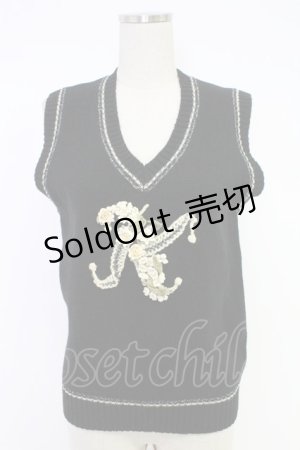 画像: KANEKO ISAO / 花モチーフ使いニットベスト  クロ T-25-12-10-013-EL-TO-OW-ZT