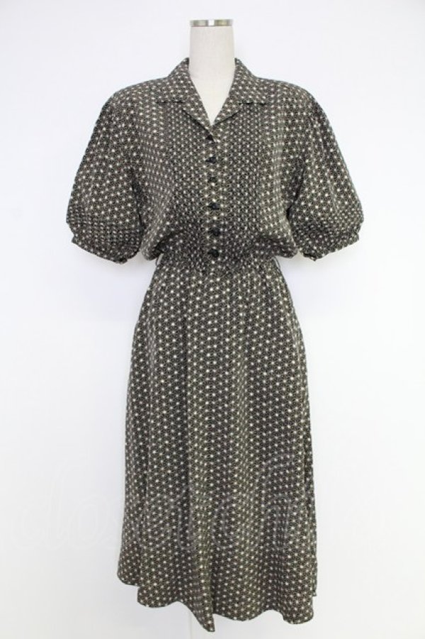 画像1: KANEKO ISAO / 麻の葉総柄ピンタックワンピース  クロ T-25-12-10-016-EL-OP-OW-ZT111 (1)