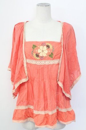 画像: Rojita / フラワー刺繍トップス  オレンジピンク T-25-12-11-027-LO-TO-SA-ZT