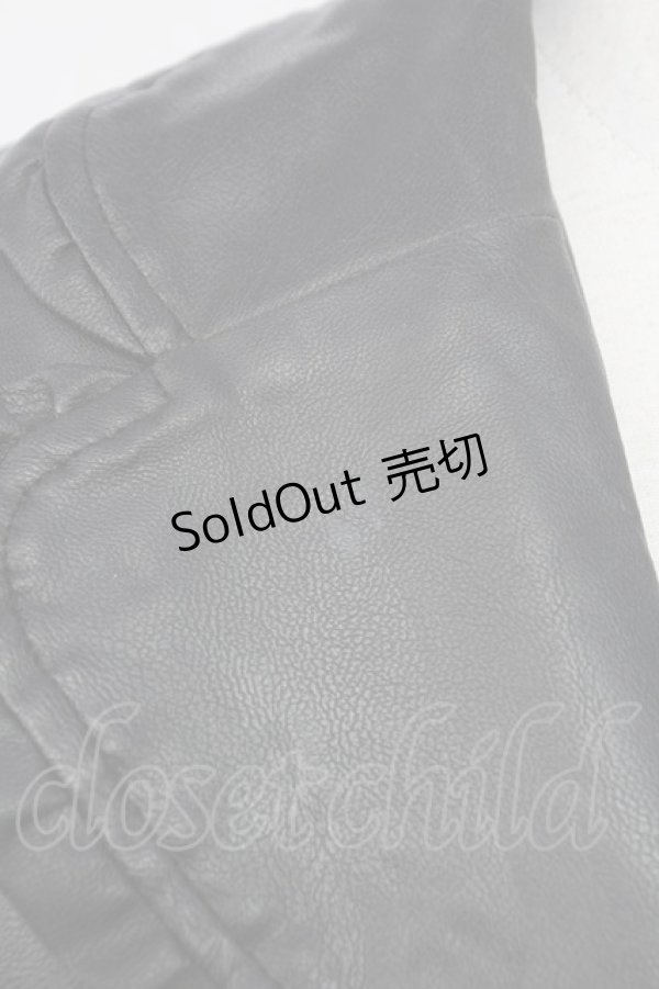 画像3: axes femme / エコレザーフリルブルゾン  黒 T-25-12-11-041-AX-JA-SA-ZI (3)