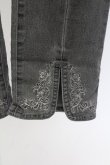 画像4: axes femme / 刺繍スリットフィットデニム M グレー T-25-12-11-051-AX-PA-SA-ZI (4)