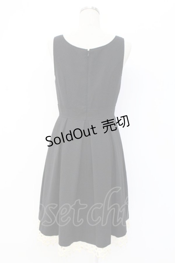 画像2: Emily Temple cute / 裾ハートレースジャンパースカート  黒Ｘ白 T-25-12-14-027-ET-OP-SA-ZT153 (2)