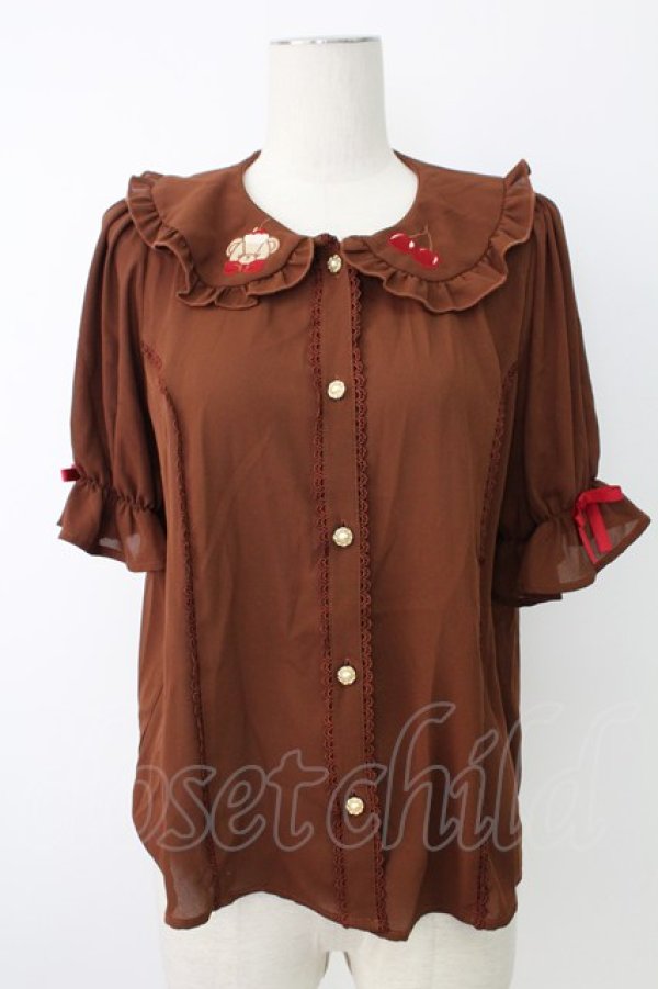 画像1: axes femme kawaii / クマパフェ刺繍ブラウス  ブラウン T-25-12-17-017-AX-BL-SA-ZT (1)