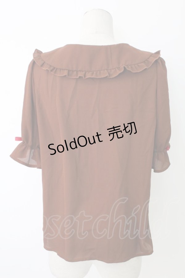 画像2: axes femme Kawaii / クマパフェ刺繍ブラウス  ブラウン T-25-12-17-017-AX-BL-SA-ZT (2)