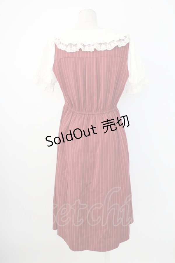 画像2: axes femme POETIQUE / フリルビッグ襟半袖ワンピース  ボルドーＸ白 T-25-12-17-026-AX-OP-SA-ZT526 (2)