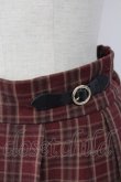 画像3: axes femme / ウエストベルトチェックプリーツ変形スカート  ボルドー T-25-12-18-036-AX-SK-SA-ZT (3)