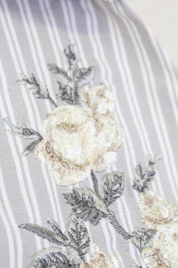 画像4: axes femme / バラ刺 ストライプシャツプルオーバー M グレー T-25-12-18-007-AX-BL-SA-ZT (4)