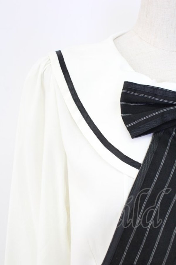 画像3: Amavel / ストライプリボン襟ブラウス  白Ｘ黒 T-25-12-18-008-CA-BL-SA-ZT (3)
