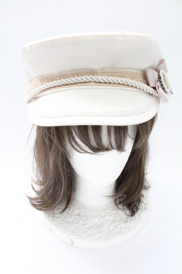 画像2: axes femme / カメオブローチリボンキャスケット  アイボリー T-25-12-21-046-AX-AC-SA-ZT (2)