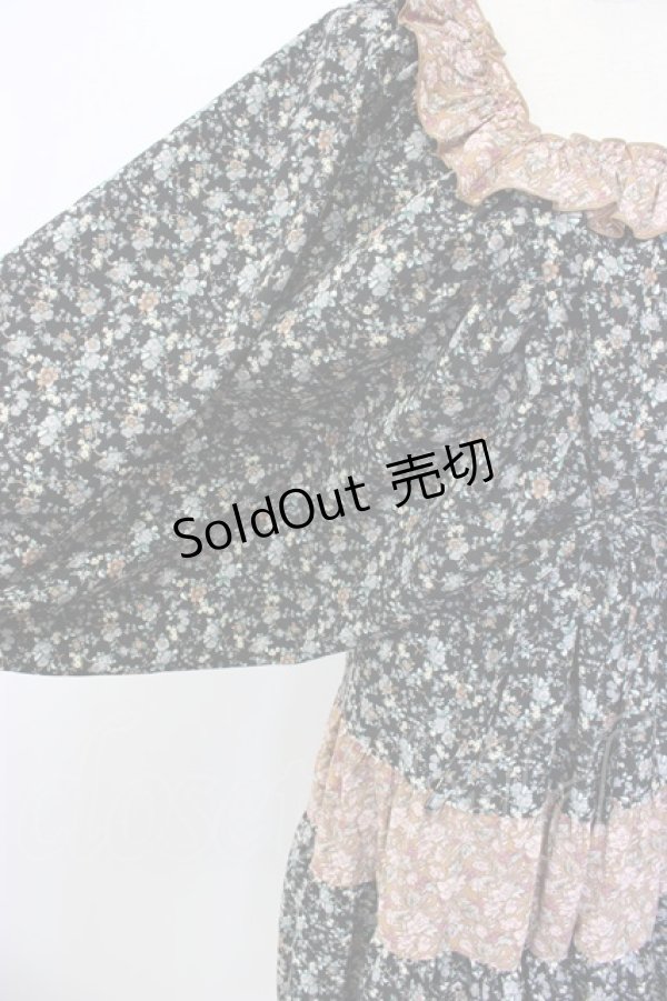 画像4: axes femme NOSTALGIE / 小花切替裾刺繍ワンピース M ブラック T-25-12-22-021-AX-OP-SA-ZT530 (4)