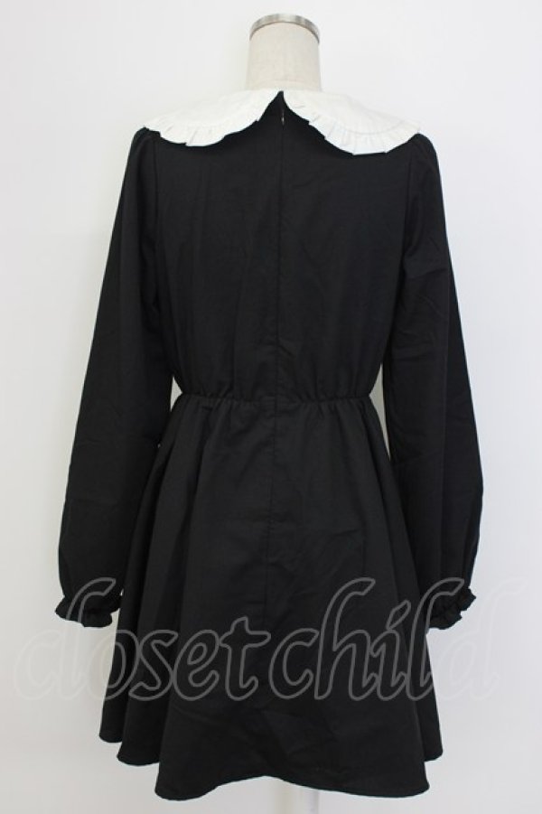 画像2: Honey Cinnamon / 丸襟ワンピース  黒Ｘ白 T-25-12-22-032-LO-OP-SA-ZT (2)