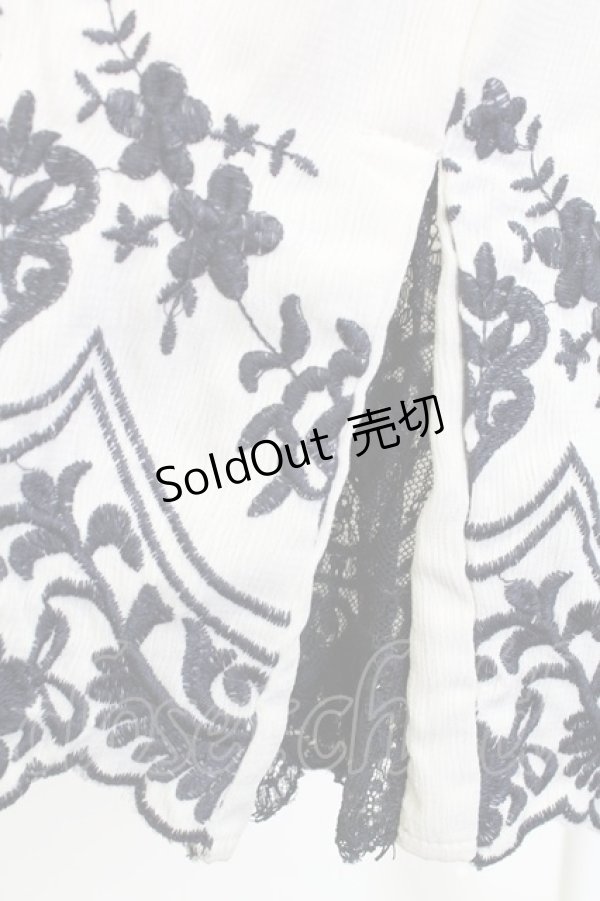 画像3: axes femme / 裾刺繍ワイドパンツ  アイボリー T-25-12-25-032-AX-PA-SA-ZT (3)