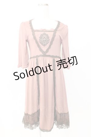 画像: axes femme / カメオレースカットワンピース  ピンクＸグレー T-25-12-25-010-AX-OP-SA-ZT