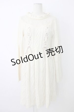 画像: axes femme / 襟元パール編み上げニットワンピース M キナリ T-25-12-26-006-AX-OP-SA-ZT