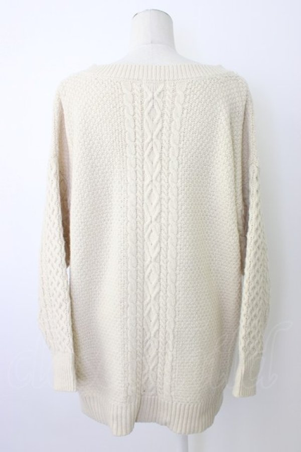 画像2: axes femme / 襟元パールニット M ベージュ T-25-12-26-007-AX-TO-SA-ZT (2)