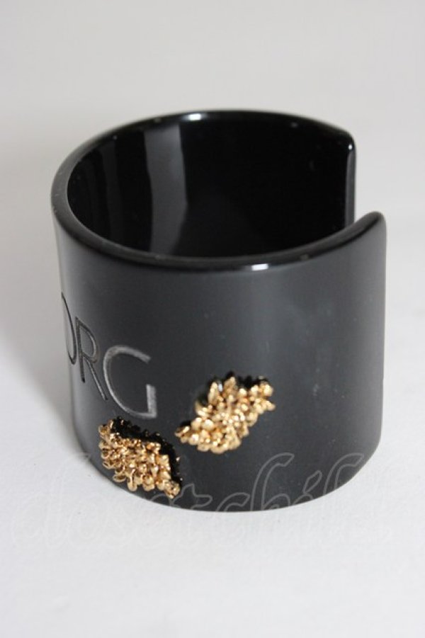 画像2: INGEBORG / ロゴ&金属チャーム付きクリアバングル  ブラック T-25-12-28-028-LO-ZA-SA-ZT (2)