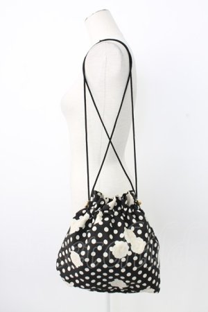 画像: INGEBORG / カメリアドット柄巾着バッグ  ブラック T-25-12-28-011-LO-BG-SA-ZT