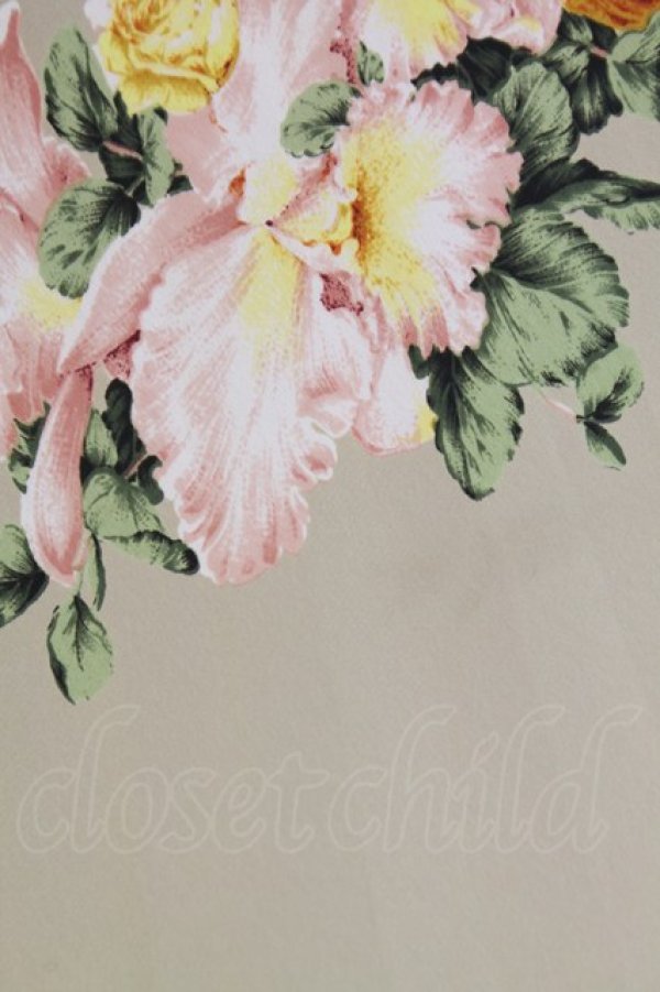 画像9: INGEBORG / フラワーブーケ総柄ワンピース  アイボリー T-25-12-31-013-LO-OP-SA-ZT (9)