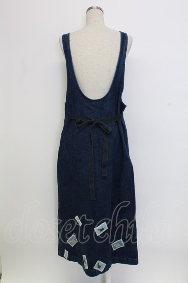 画像2: PINK HOUSE / テリア刺繍&ワッペンジャンパースカート  インディゴ T-25-12-31-026-LO-OP-SA-ZT (2)
