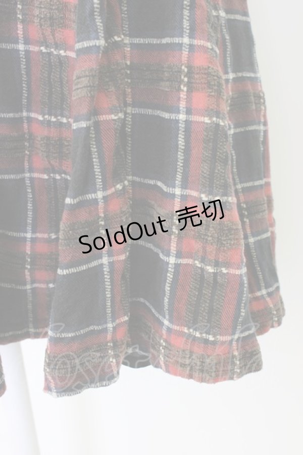 画像4: axes femme / フロントレースチェックジャンパースカート  ネイビーＸレッドチェック T-26-01-09-014-AX-OP-SA-ZT568 (4)