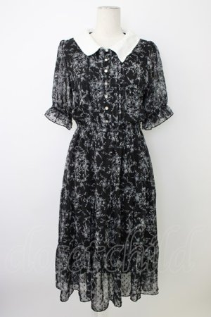 画像: axes femme / ブーケ線画柄ドットドビーワンピース  黒Ｘ白 T-26-01-09-020-AX-OP-SA-ZT