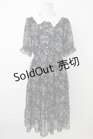 画像: axes femme / ブーケ線画柄ドットドビーワンピース  黒Ｘ白 T-26-01-09-020-AX-OP-SA-ZT568