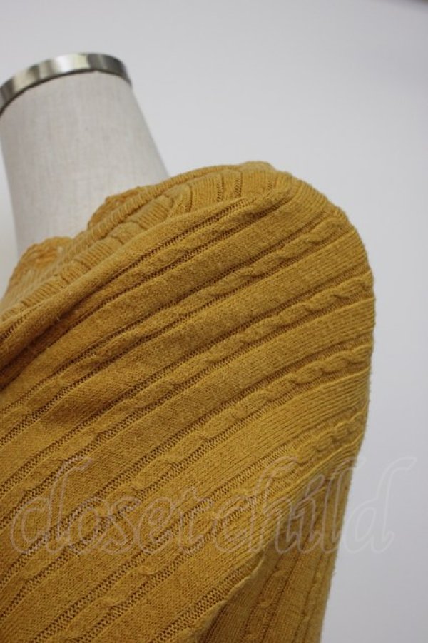 画像4: axes femme / Ｖネックニットプルオーバー  マスタード T-26-01-13-005-AX-TO-IG-ZT (4)