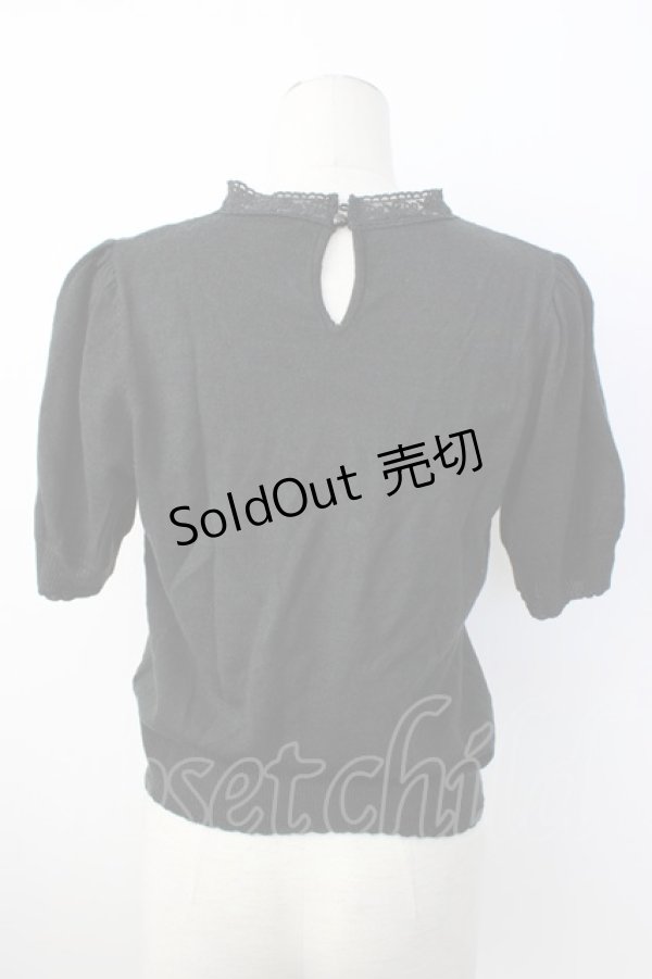 画像2: Secret Honey / エンジェル刺繍ニットトップス  黒ＸゴールドＸ赤 T-26-01-16-011-CA-TO-SA-ZTK560 (2)