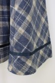 画像4: axes femme / 起毛チェック編上スカート  ブルー T-26-01-16-022-AX-SK-SA-ZT (4)
