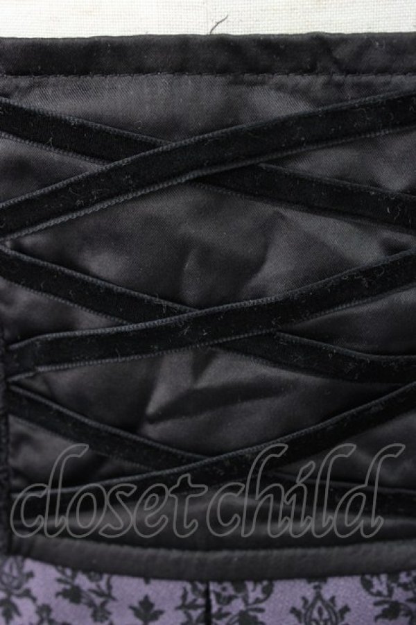 画像4: axes femme / Disneyダークオーナメント柄スカート  パープル T-26-01-18-026-AX-SK-SA-ZT (4)