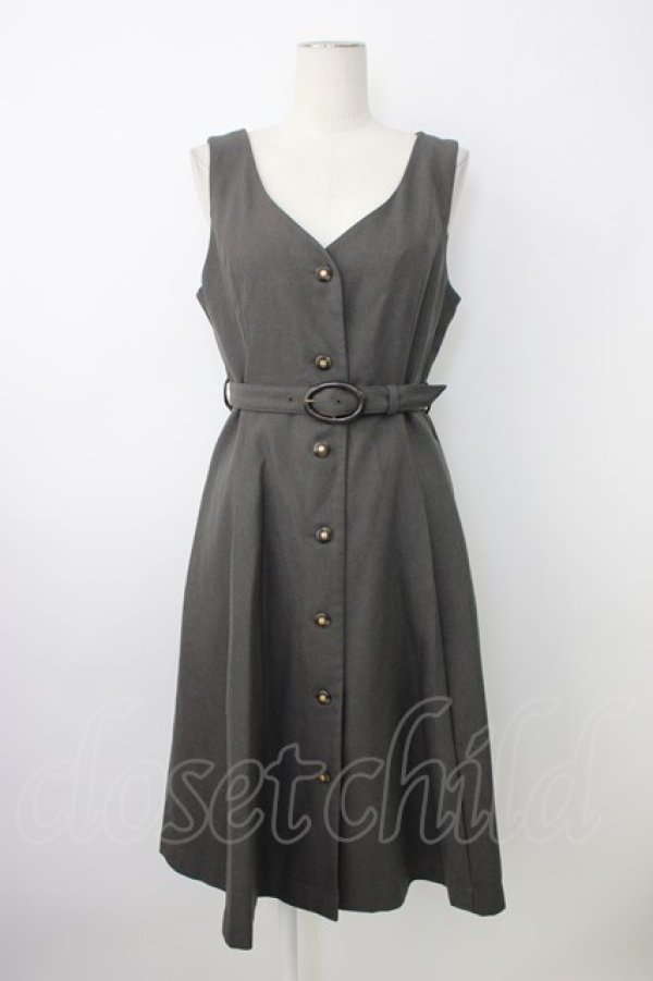 画像1: F&A / ゴールドべっ甲釦Vネックジャンパースカート  グレー T-26-01-18-013-LO-OP-SA-ZT (1)