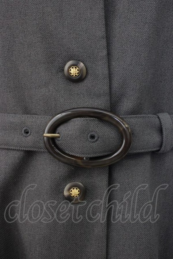 画像3: F&A / ゴールドべっ甲釦Vネックジャンパースカート  グレー T-26-01-18-013-LO-OP-SA-ZT (3)